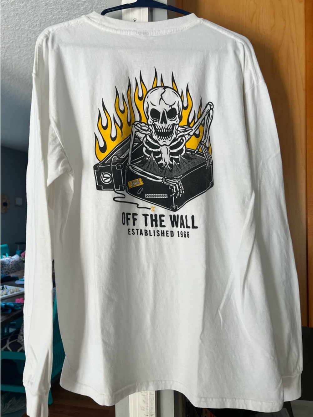 Vans White Tee with Black Skeleton and Yellow Flames Rare - Picture 2 of 4